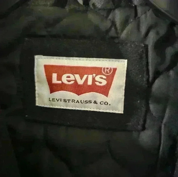 Levi's Charcoal/Black Wool Blend Jacket with Faux Leather Sleeves- Men’s Size XL - Picture 2 of 7